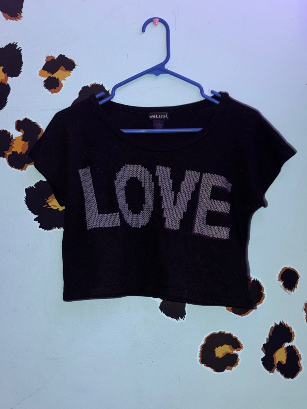 XS Wet Seal Black Cropped Tee with 'LOVE' Graphic